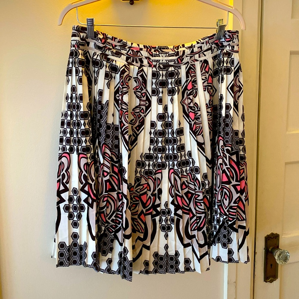 Adrianna Papell pleated Skirt size US 14